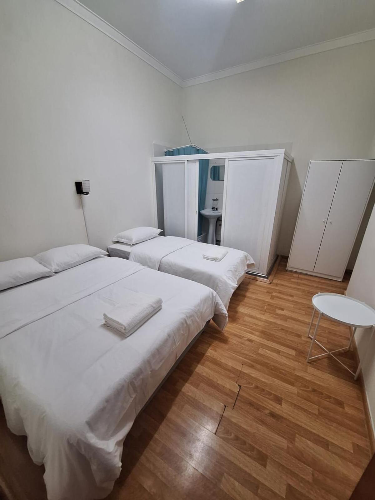 Residencial Ideal Lisbon Bagian luar foto