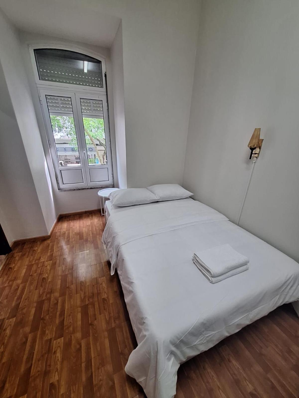 Residencial Ideal Lisbon Bagian luar foto