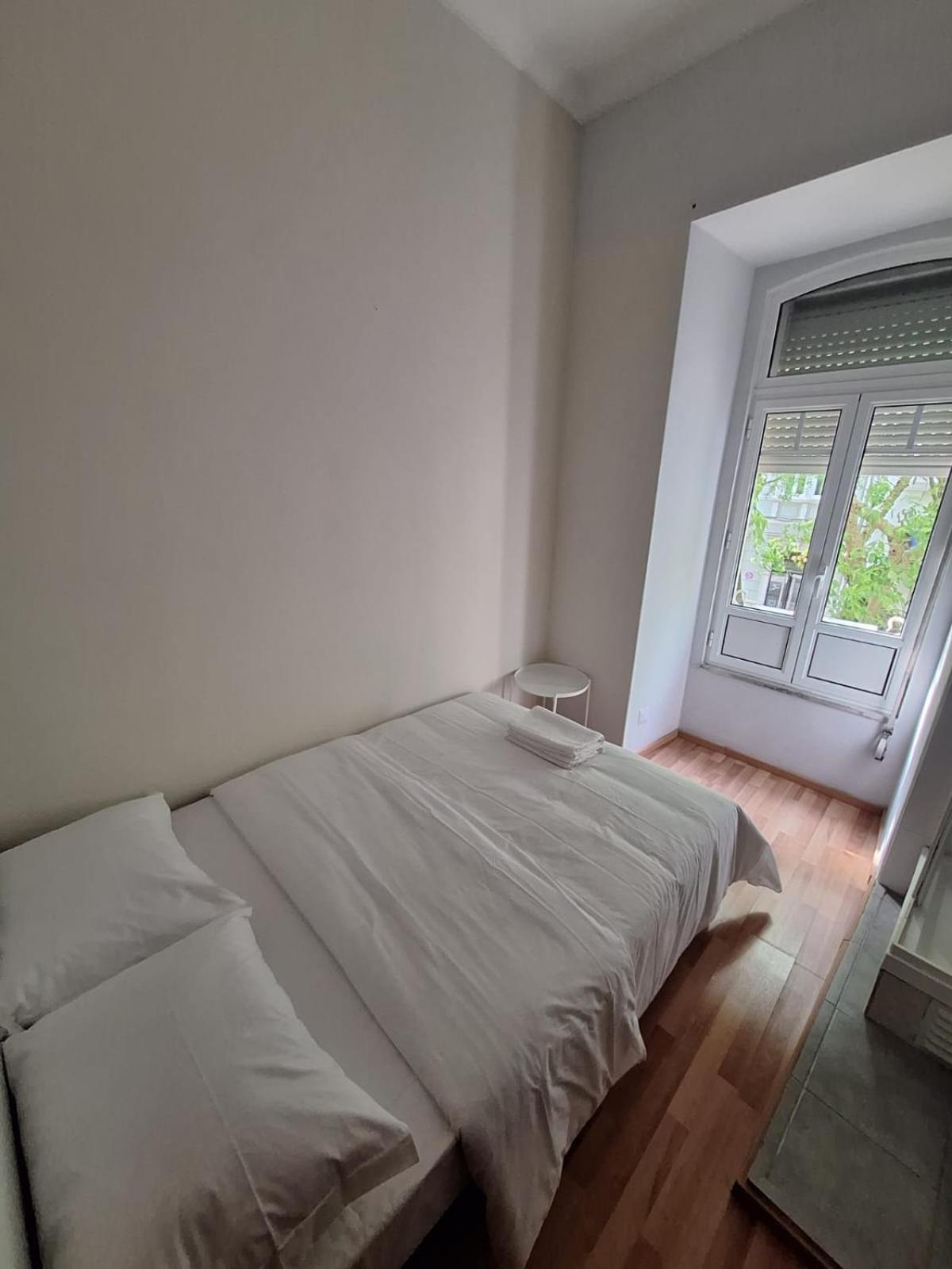 Residencial Ideal Lisbon Bagian luar foto