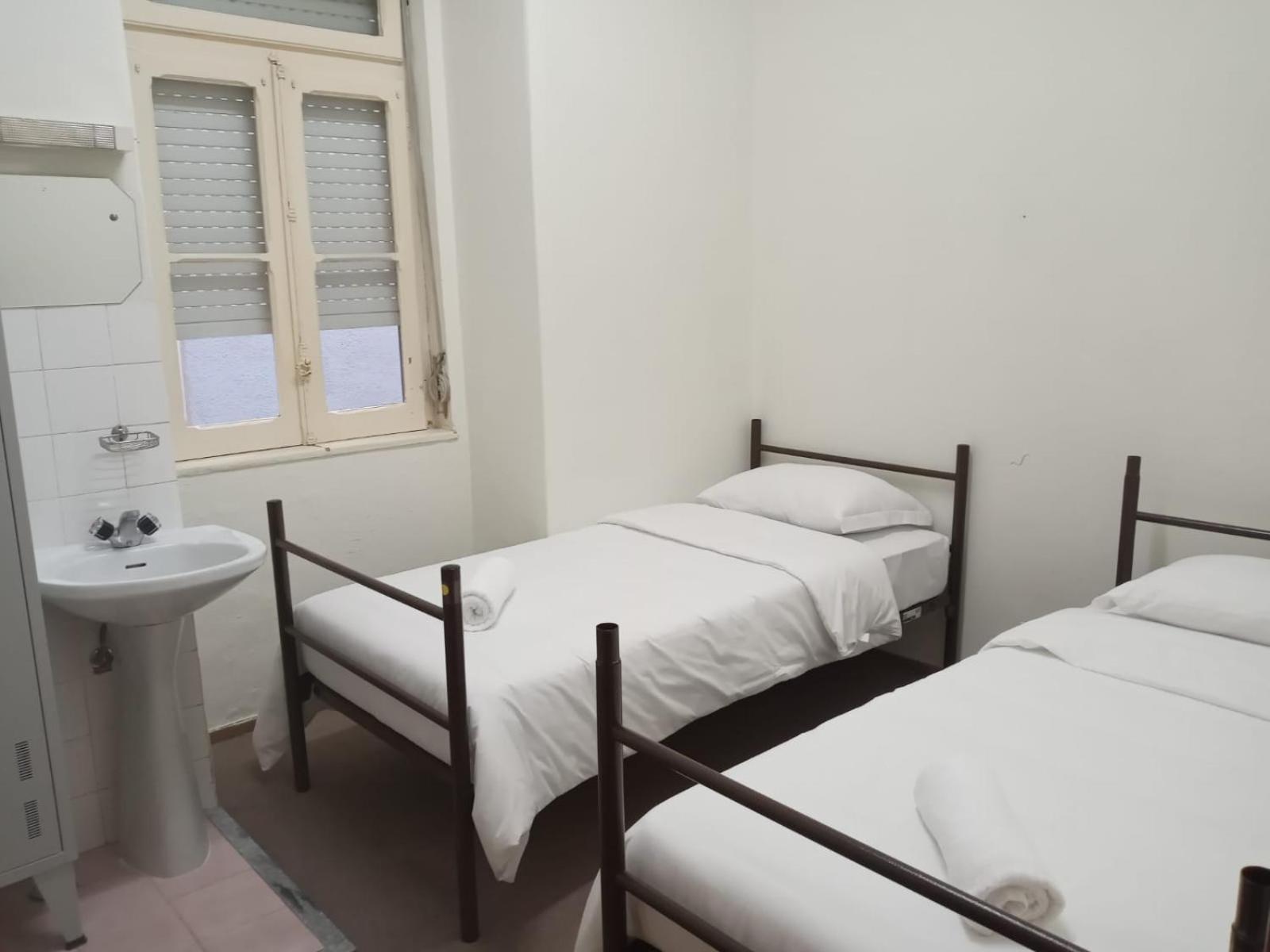 Residencial Ideal Lisbon Bagian luar foto